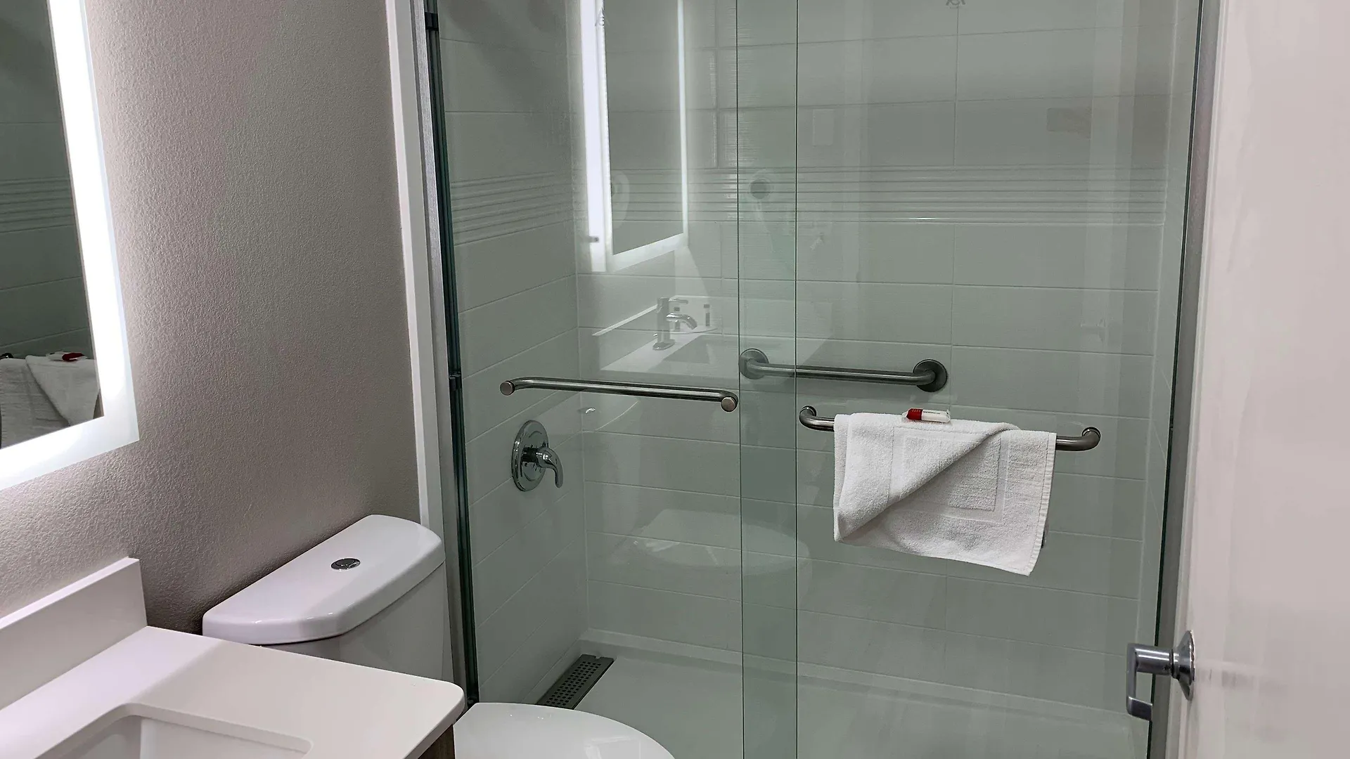 Microtel Inn By Wyndham Charlotte Airport 3*,  USA